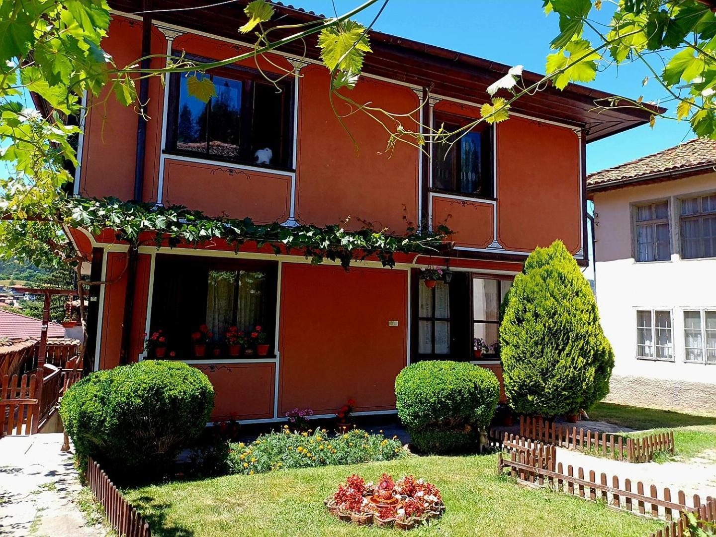 Guest Rooms Dona Koprivshtitsa Luaran gambar