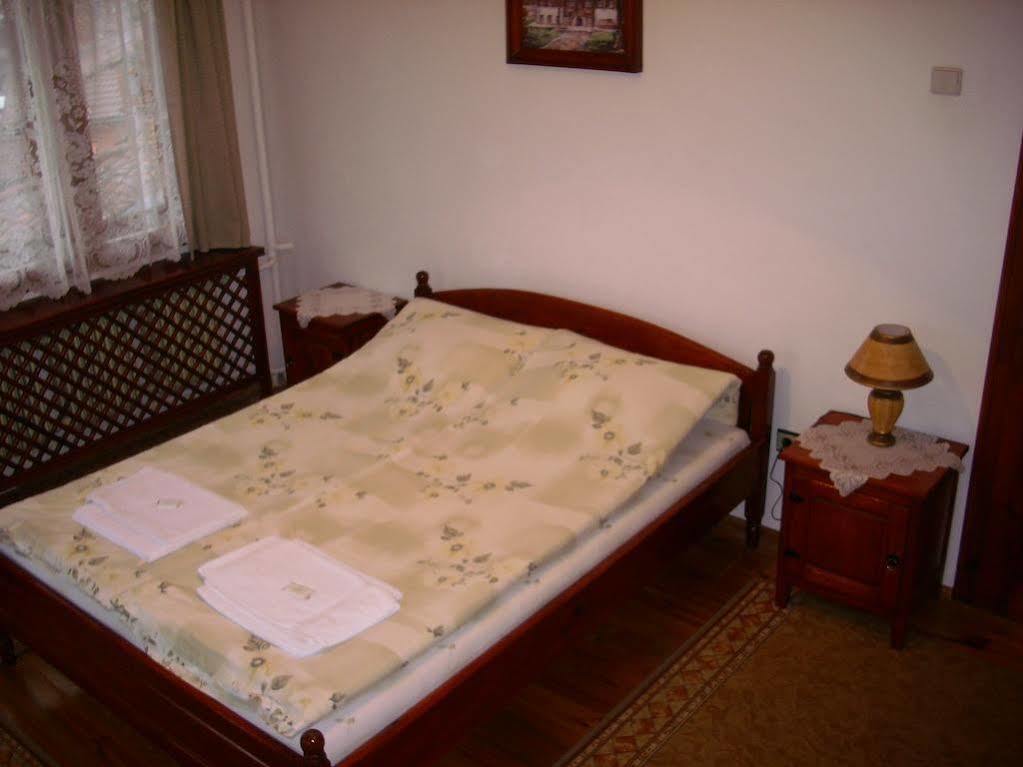 Guest Rooms Dona Koprivshtitsa Luaran gambar